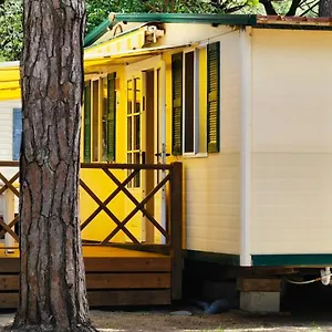 Mareblue Mobilhomes On Mare E Pineta Campeggio Lido di Spina